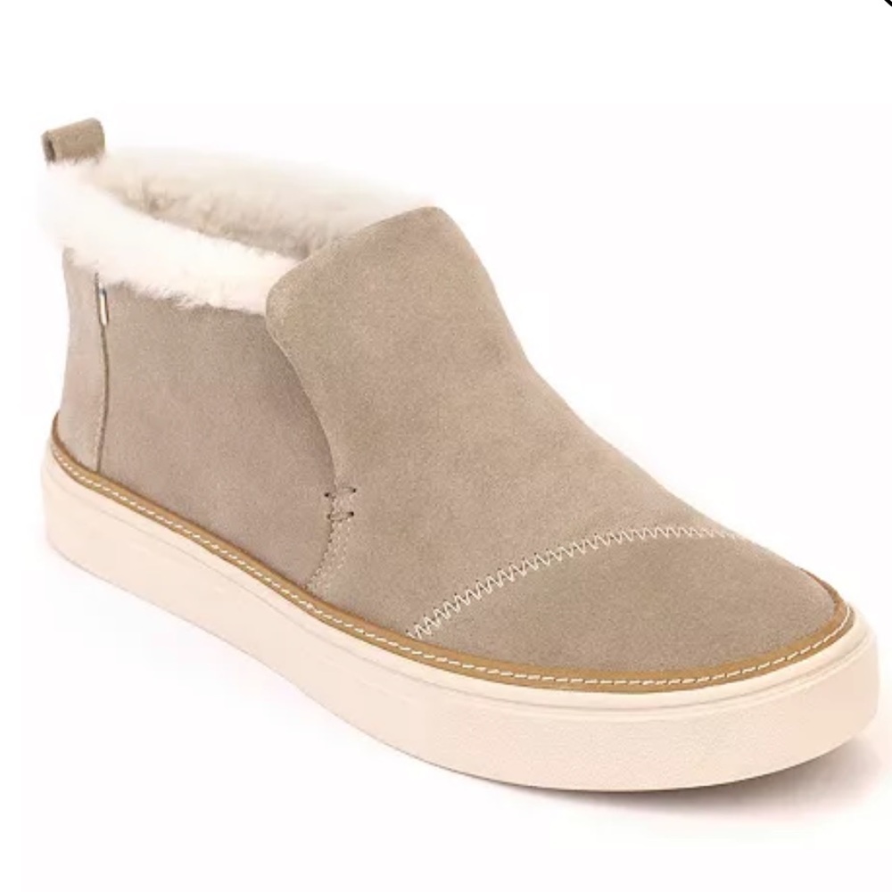 TOMS | Paxton Slip On Fur Lined Bootie Sneakers in Cobblestone